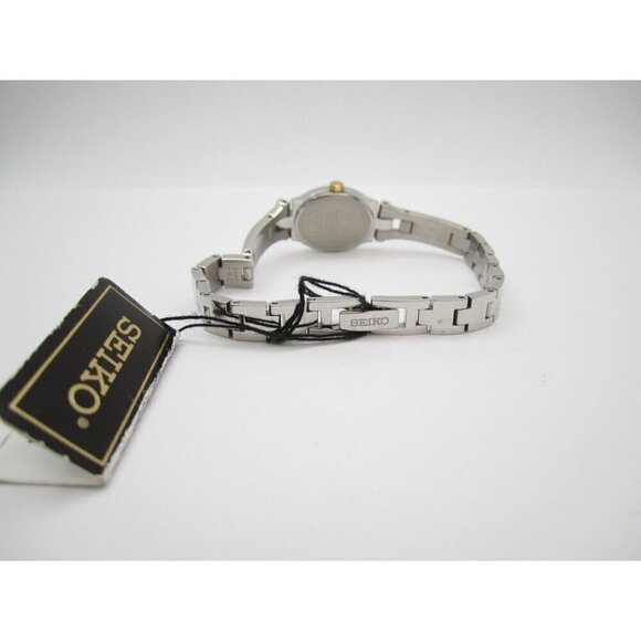 Women Seiko Hardlex Crystals Quartz 16 Diamond Analog Oval Watch (F955)MRSP $395 - Picture 10 of 11